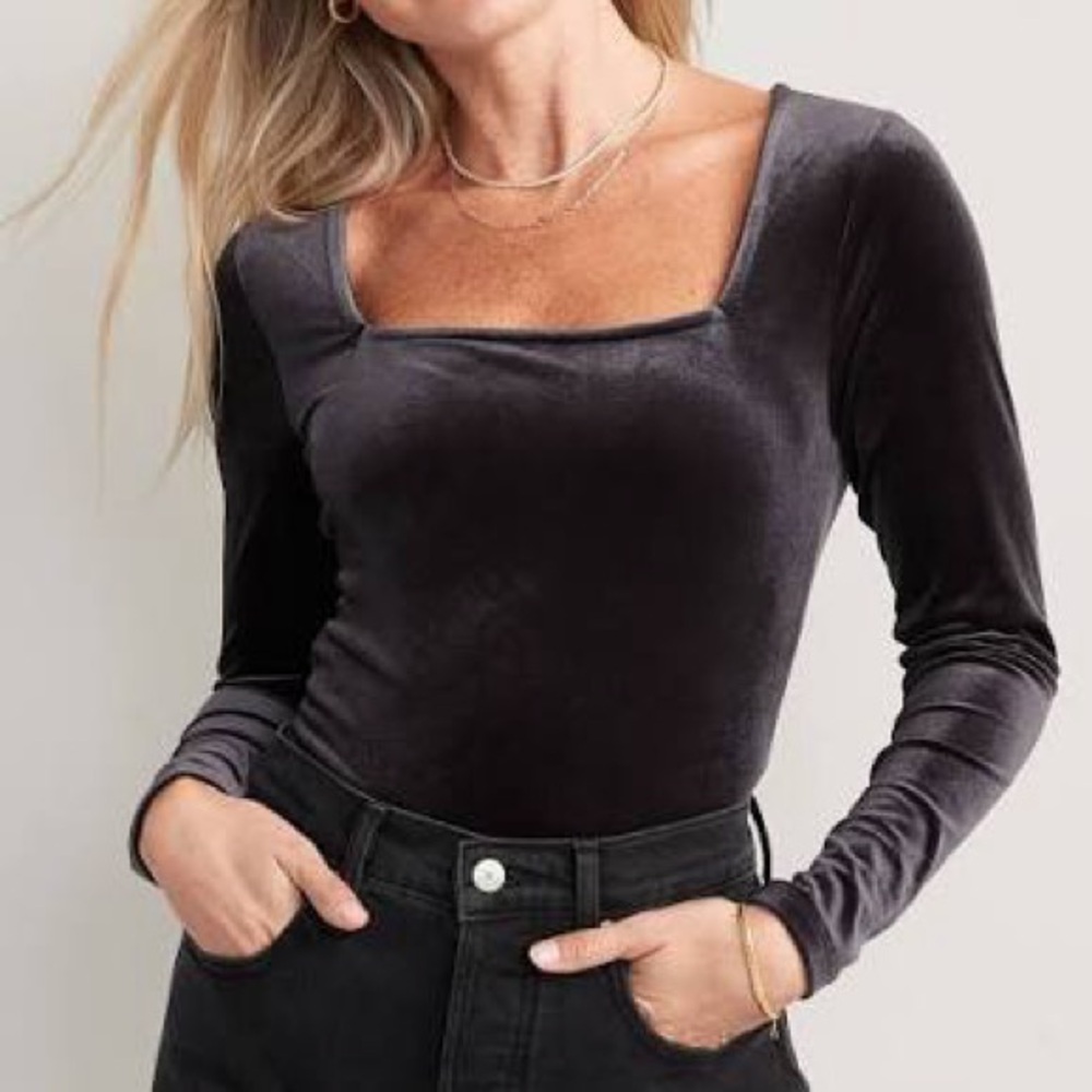 Old Navy Black Long Sleeve Velvet Square Neck Bodysuit